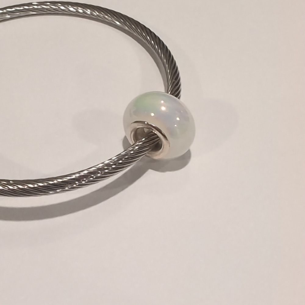 Silver White Pearlesque Charm for Pandora Style Bracelet - Picture 5 of 5